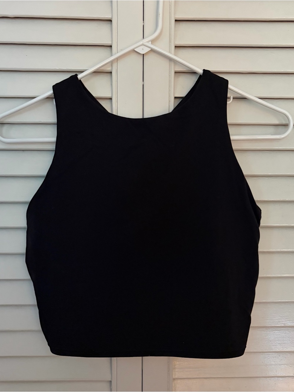 Athleta Black Cropped Performance Tank